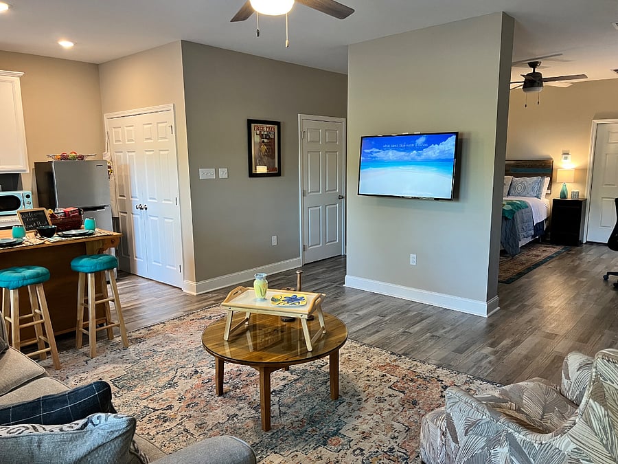 Furnished Finder property 448926_2 photo 5