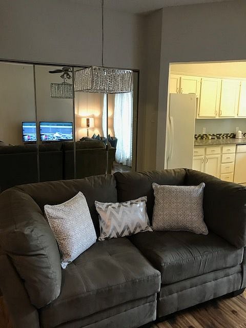 Furnished Finder property 448928_1 photo 18