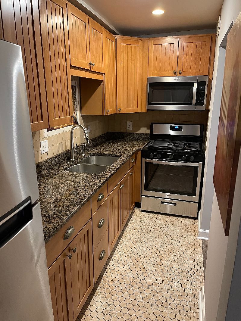 Furnished Finder property 448981_1 photo 8