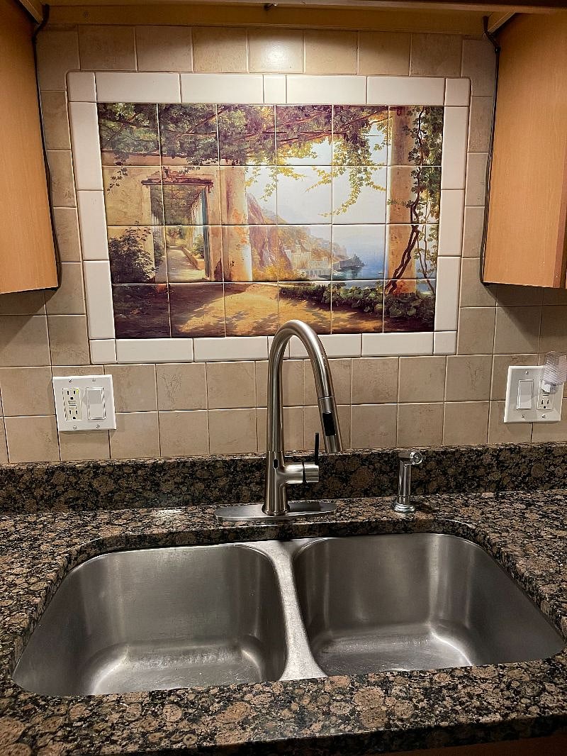 Furnished Finder property 448981_1 photo 9