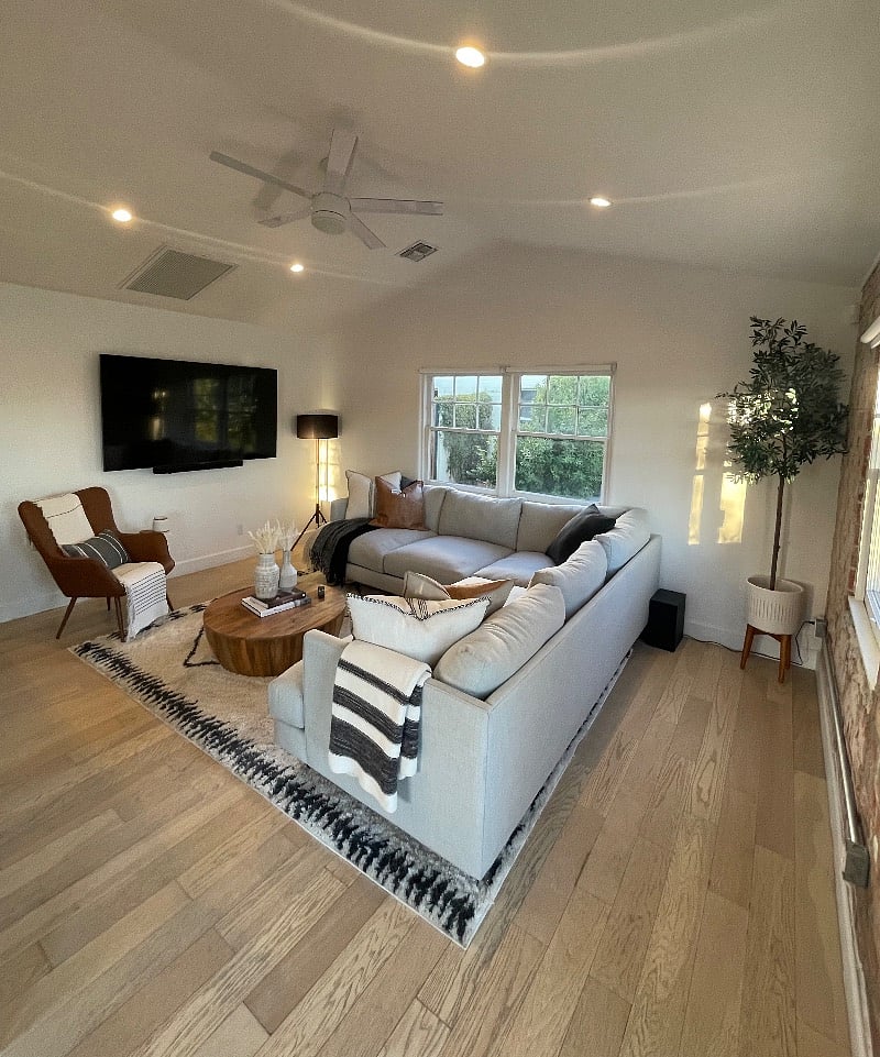 Furnished Finder property 449000_1 photo 4