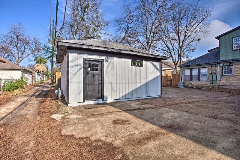 Furnished Finder property 449005_1 photo 22