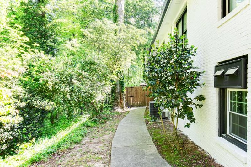 Furnished Finder property 449015_1 photo 15