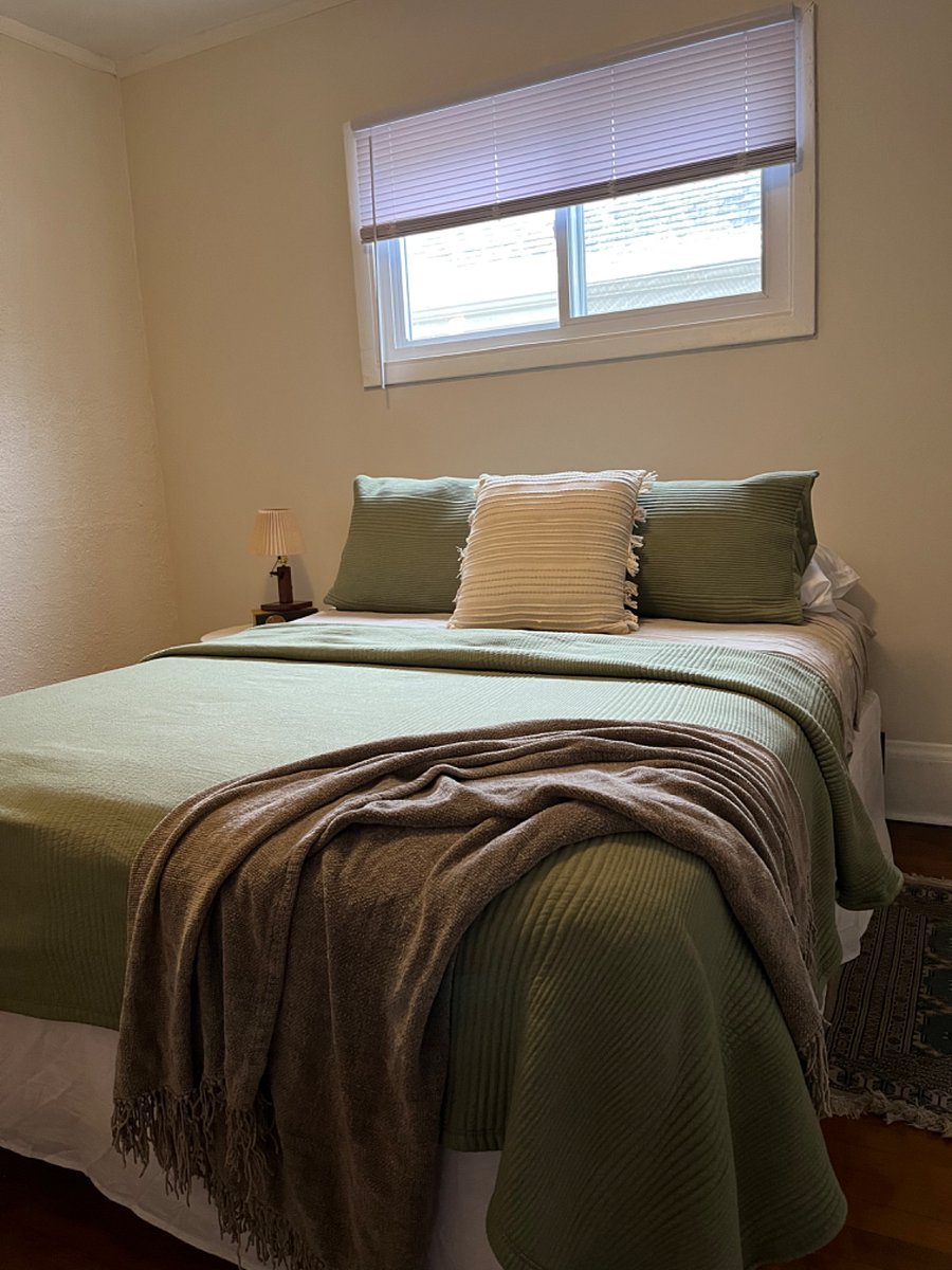 Furnished Finder property 449018_2 photo 6