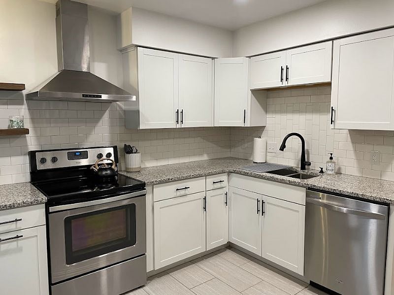 Furnished Finder property 449032_1 photo 5