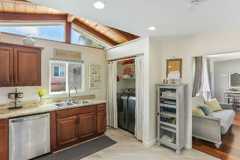 Furnished Finder property 449048_1 photo 7