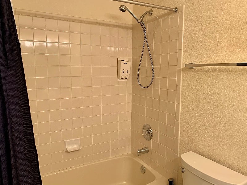 2nd Full Bathroom