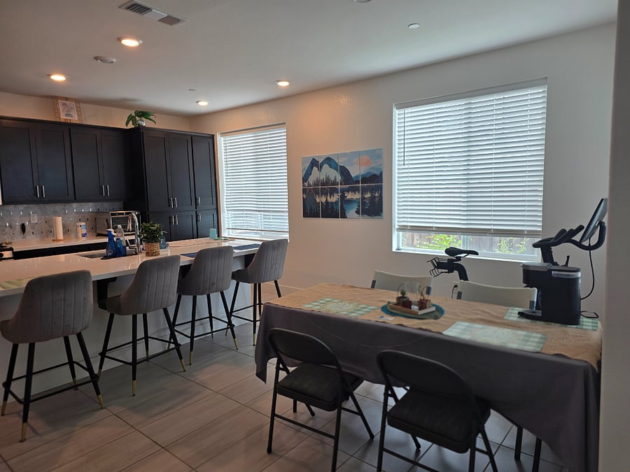 Furnished Finder property 449059_4 photo 7