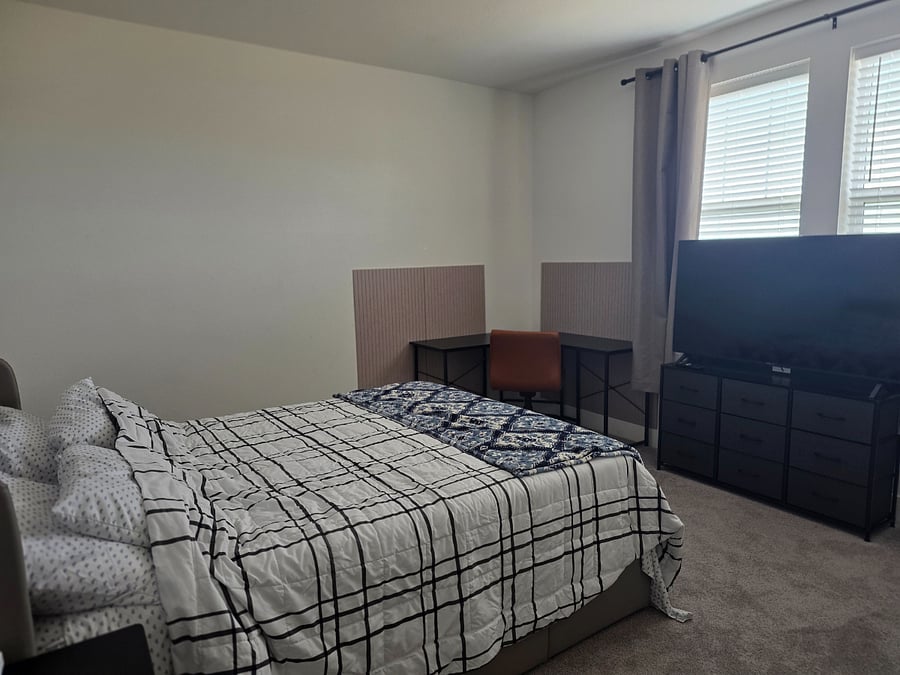 Furnished Finder property 449059_4 photo 12