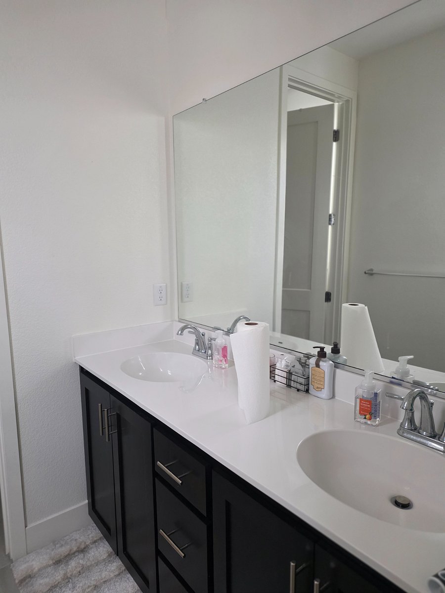 Furnished Finder property 449059_4 photo 26