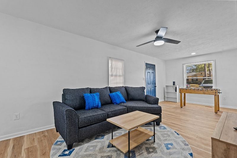 Furnished Finder property 449062_1 photo 9