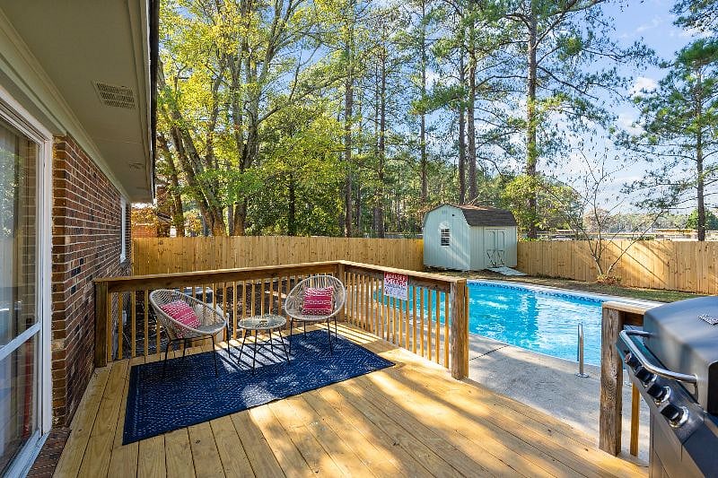Furnished Finder property 449062_1 photo 20