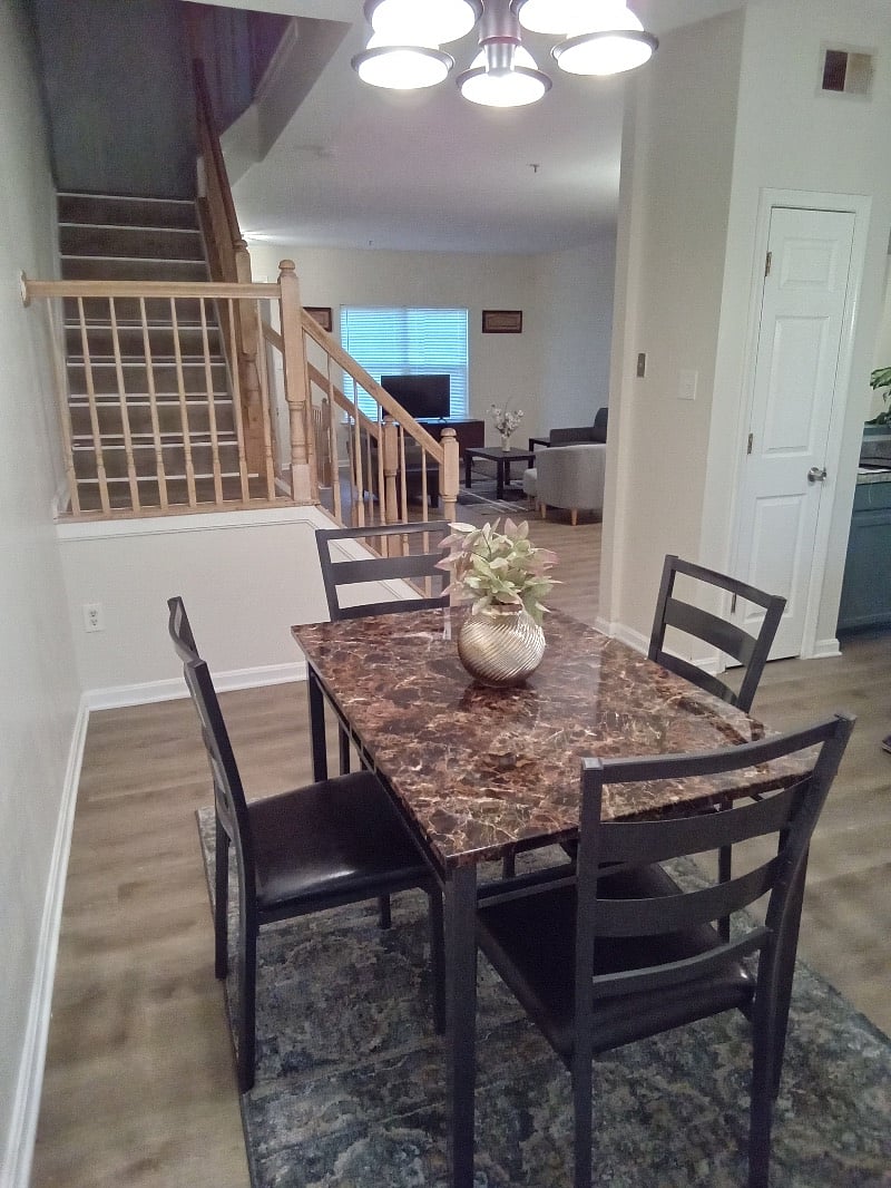 Furnished Finder property 449063_1 photo 17