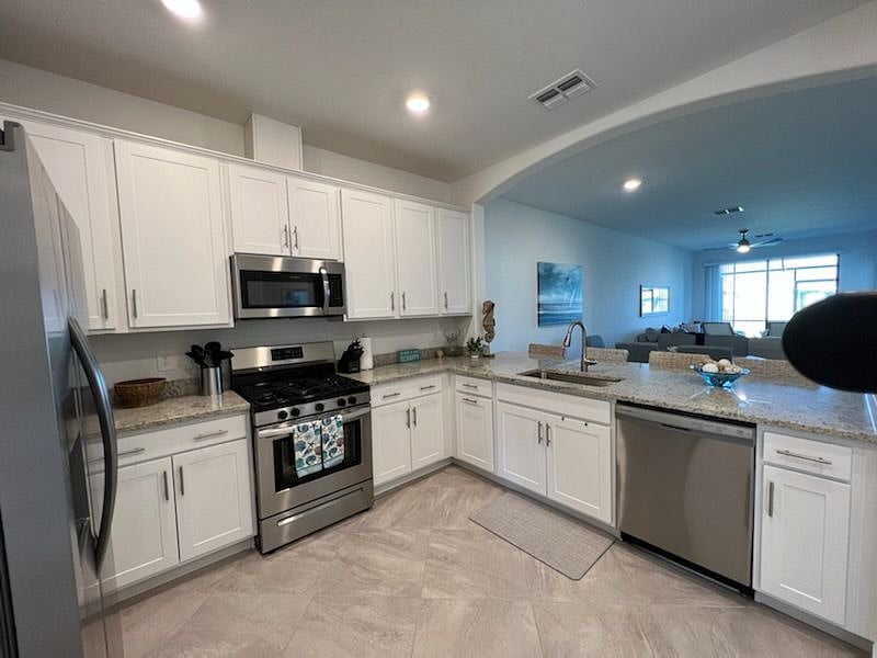 Furnished Finder property 449091_1 photo 5