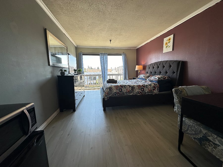 Furnished Finder property 449094_1 photo 12