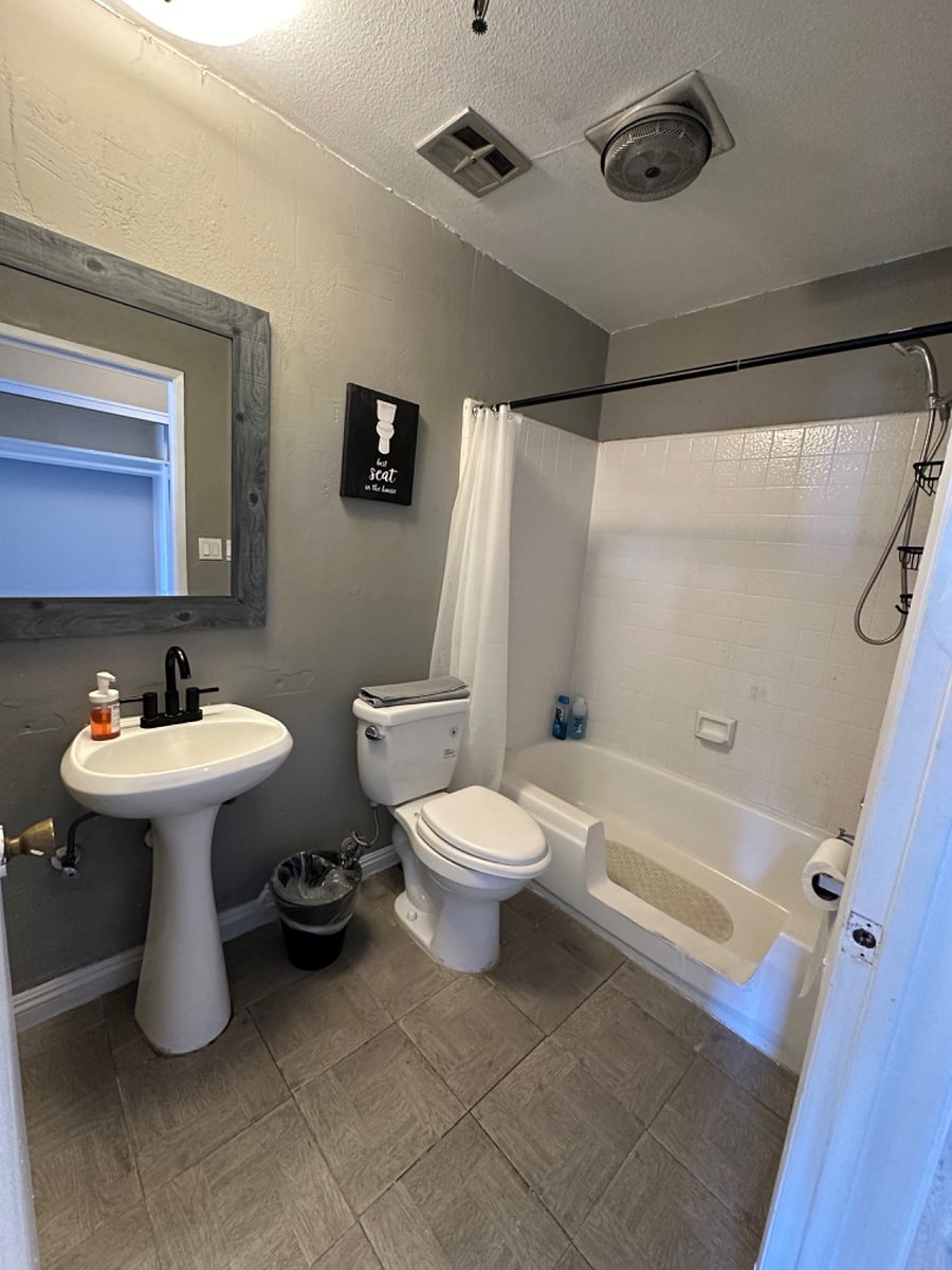 Furnished Finder property 449094_1 photo 17