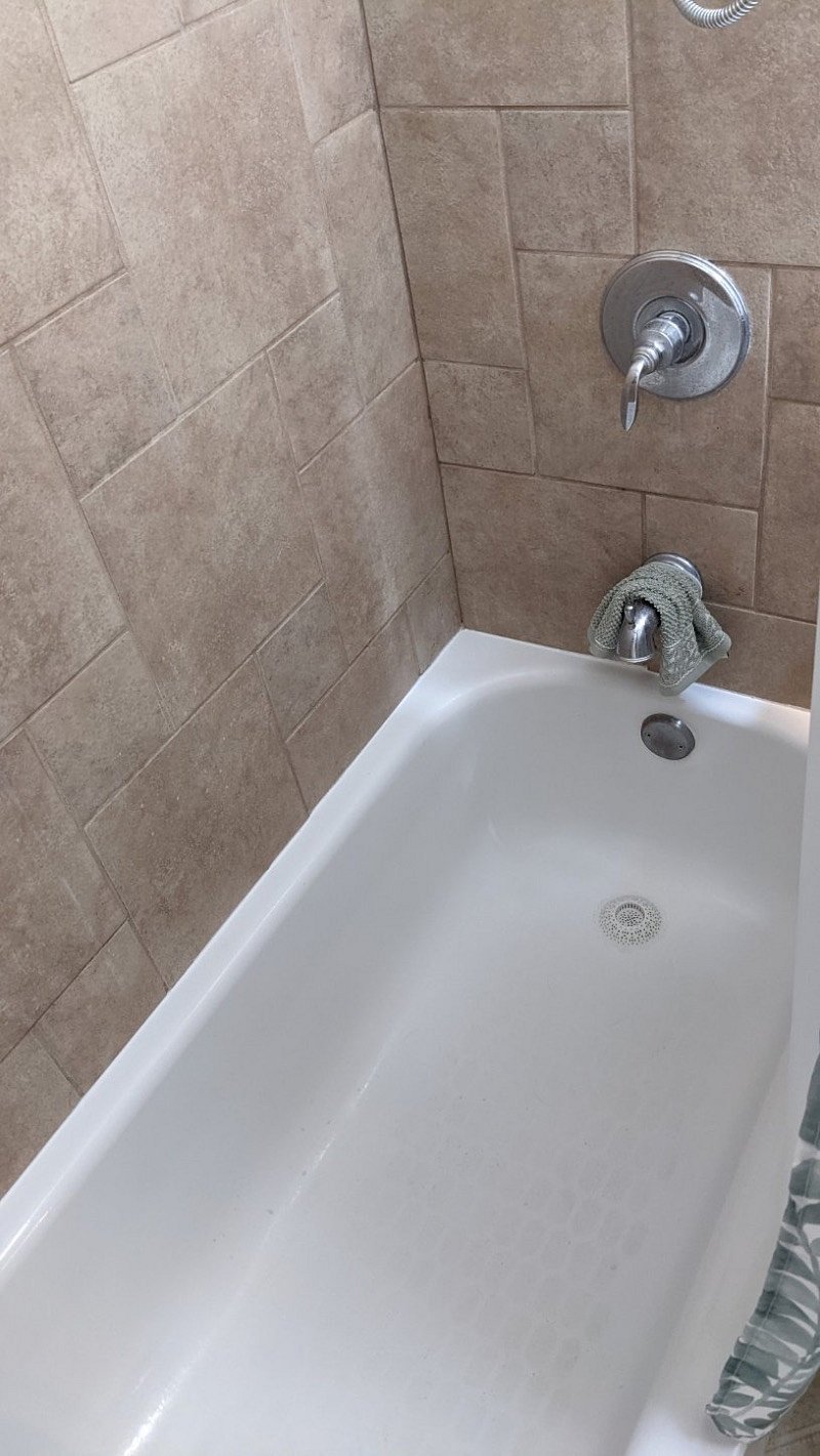 Shared bathroom: shower/tub combo