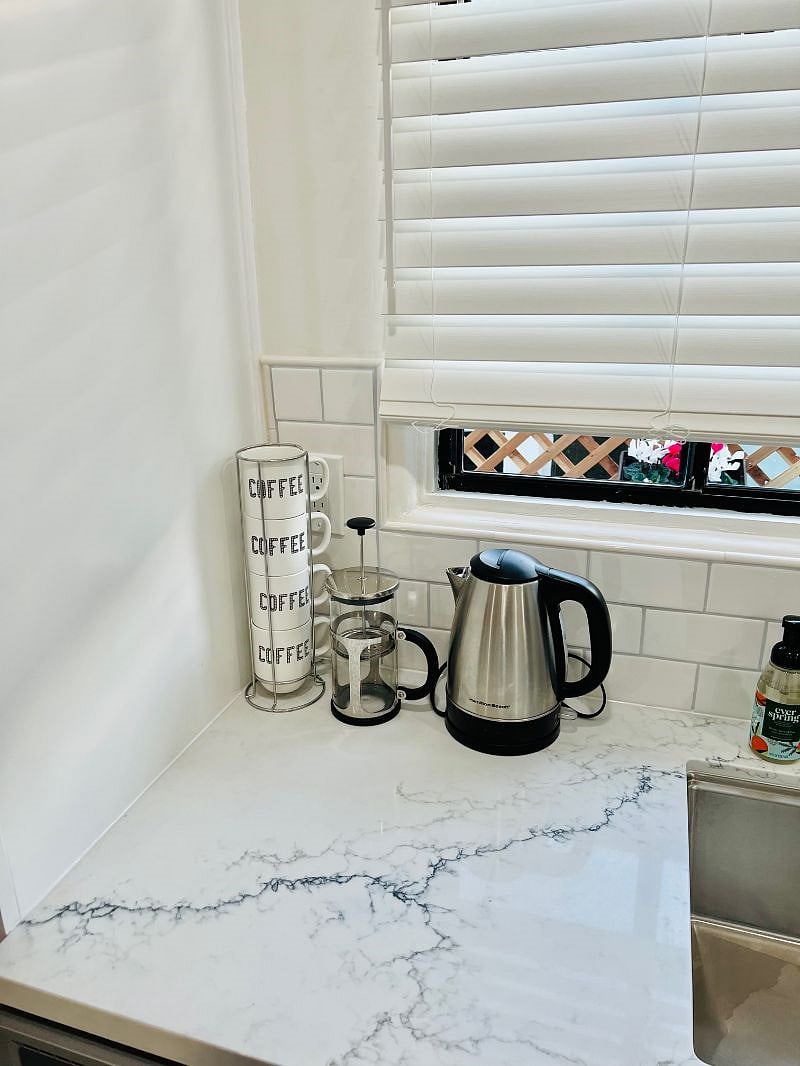 Everything you need for your morning coffee or tea with a french press, electric kettle and a large keurig machine