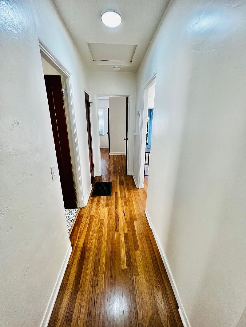 Furnished Finder property 449108_1 photo 20