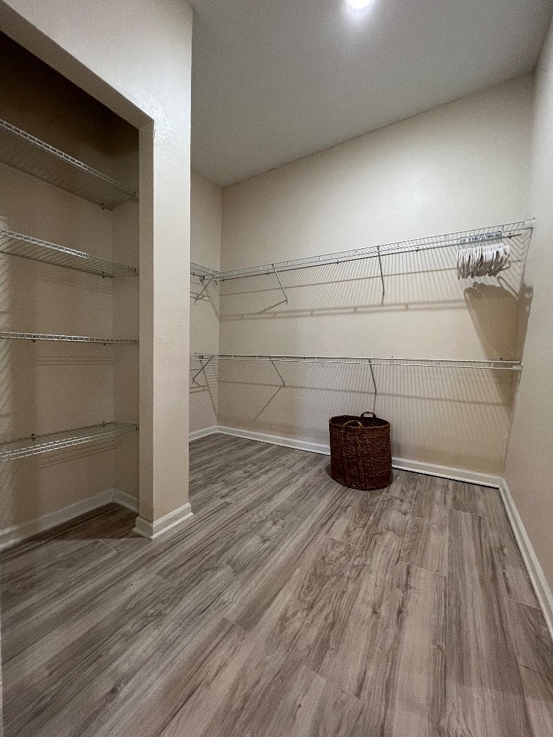 Furnished Finder property 449109_1 photo 7