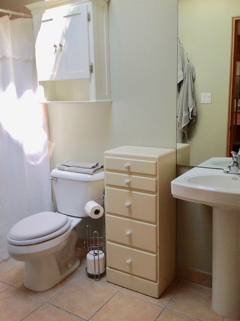 Upstairs bathroom