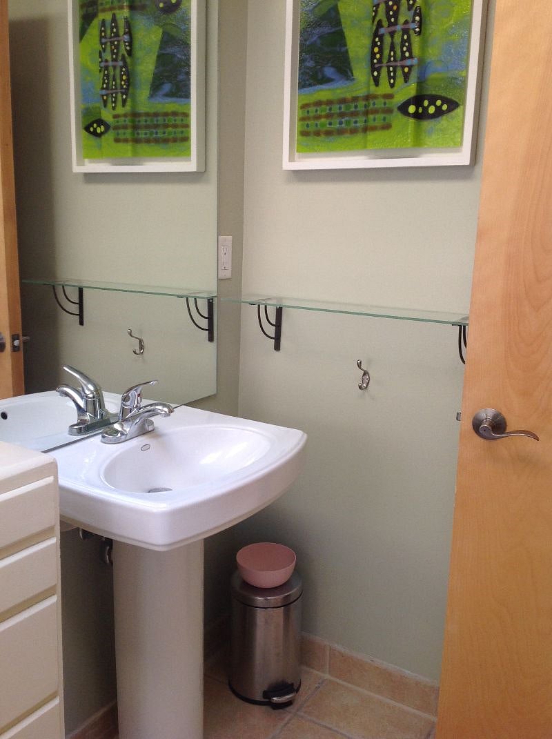 Upstairs bathroom