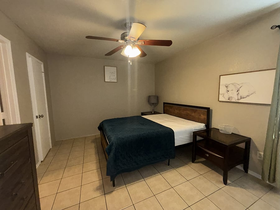 Furnished Finder property 449159_1 photo 12