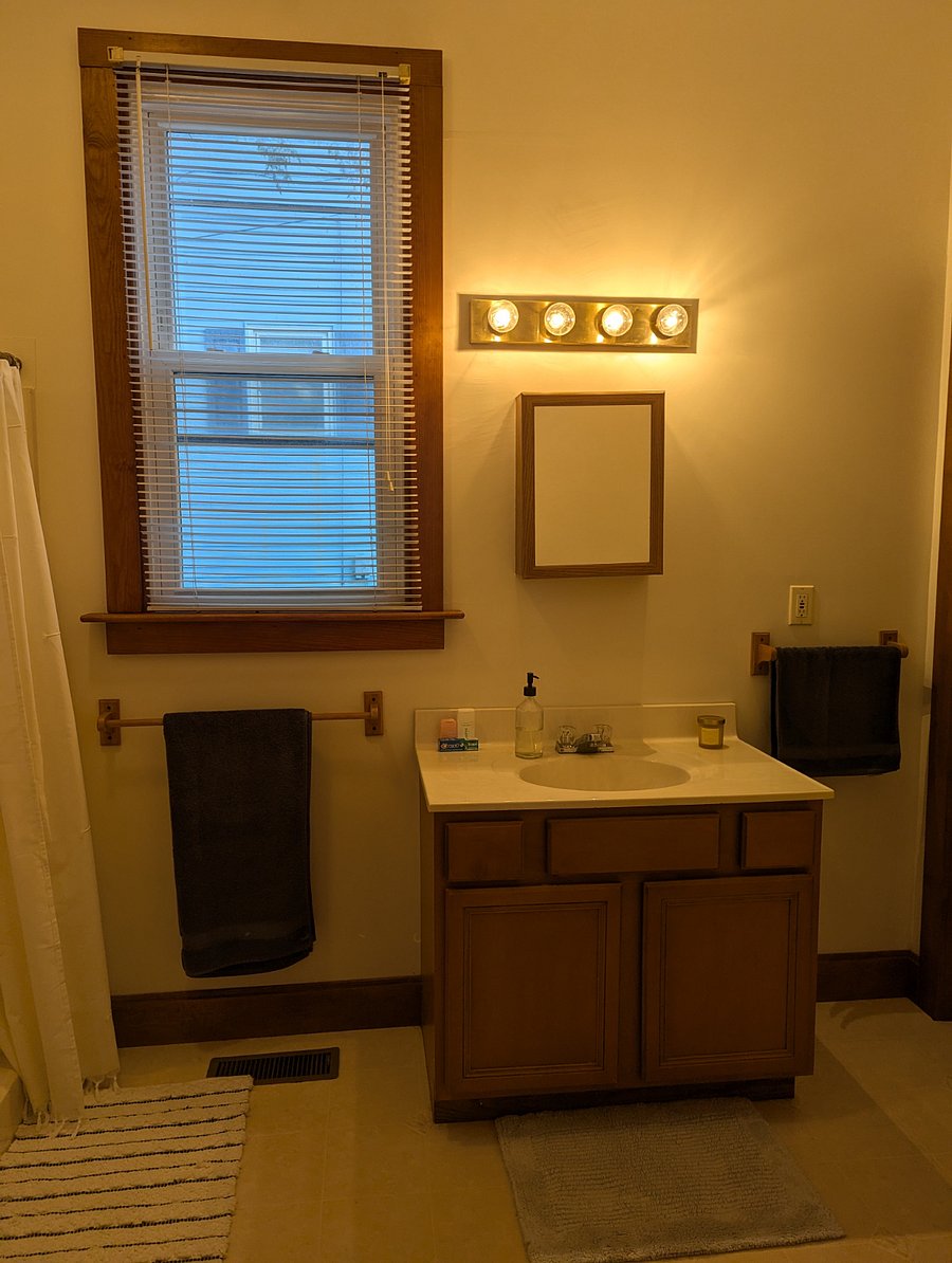 Furnished Finder property 449186_2 photo 9