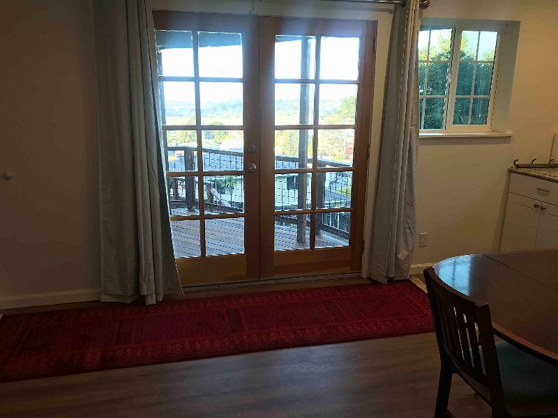 Furnished Finder property 449248_1 photo 3
