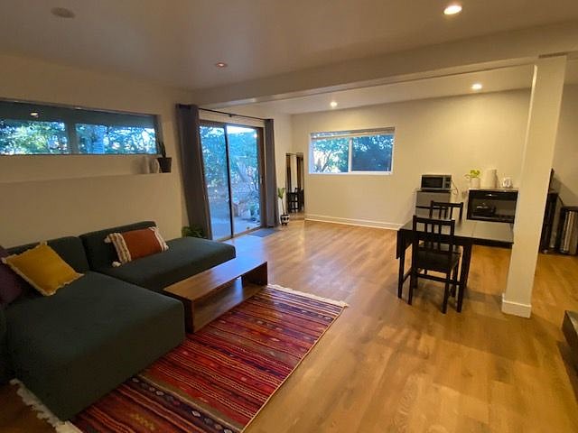 Furnished Finder property 449277_1 photo 14