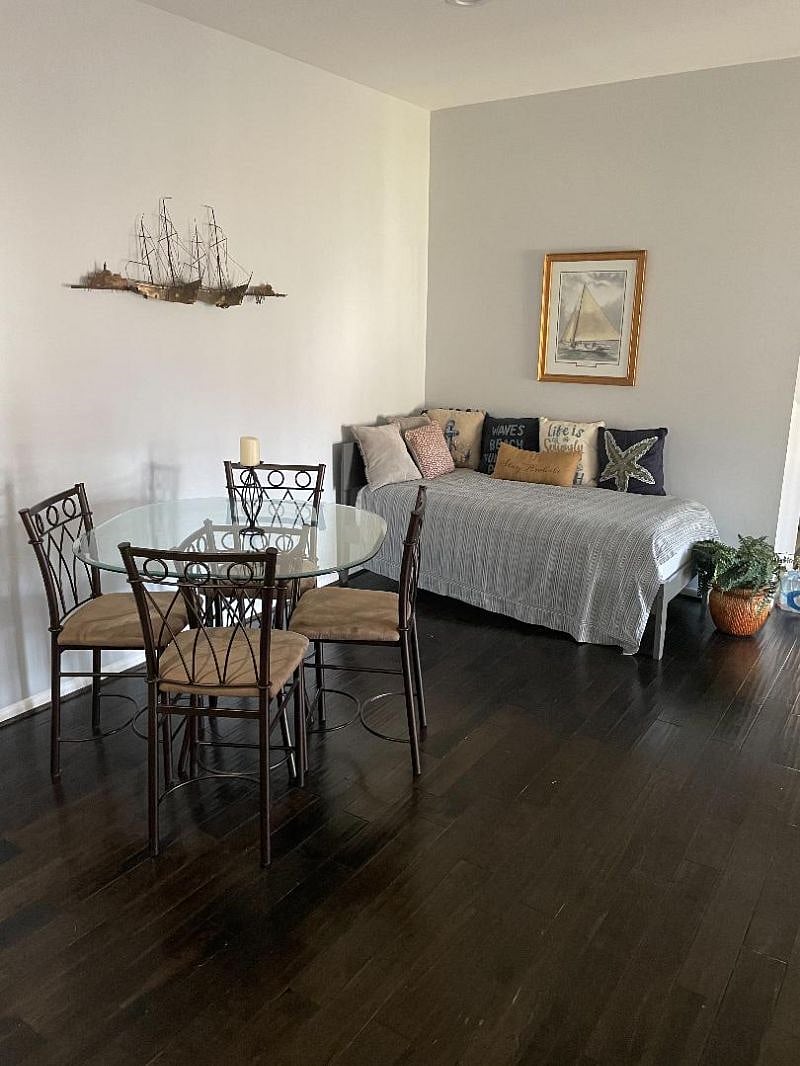 Furnished Finder property 449285_1 photo 3