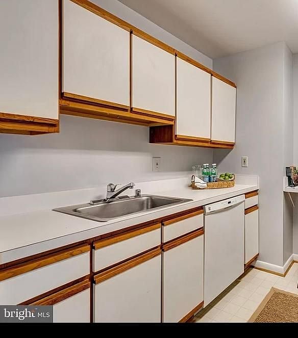 Furnished Finder property 449285_1 photo 7