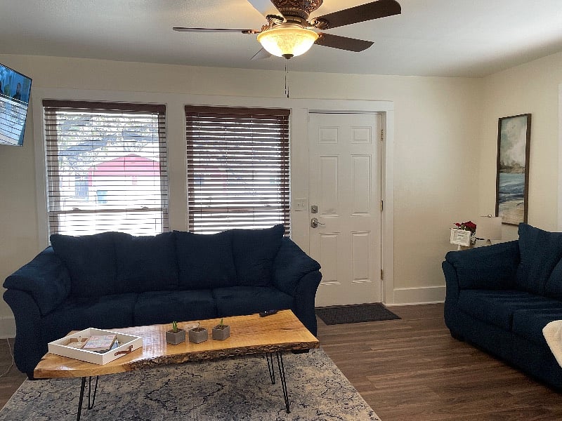 Furnished Finder property 449315_1 photo 3