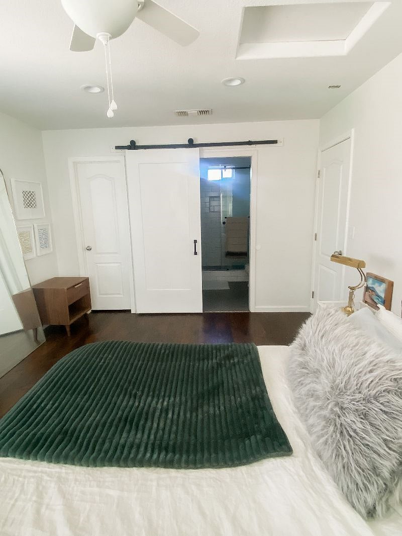 Furnished Finder property 449330_1 photo 11