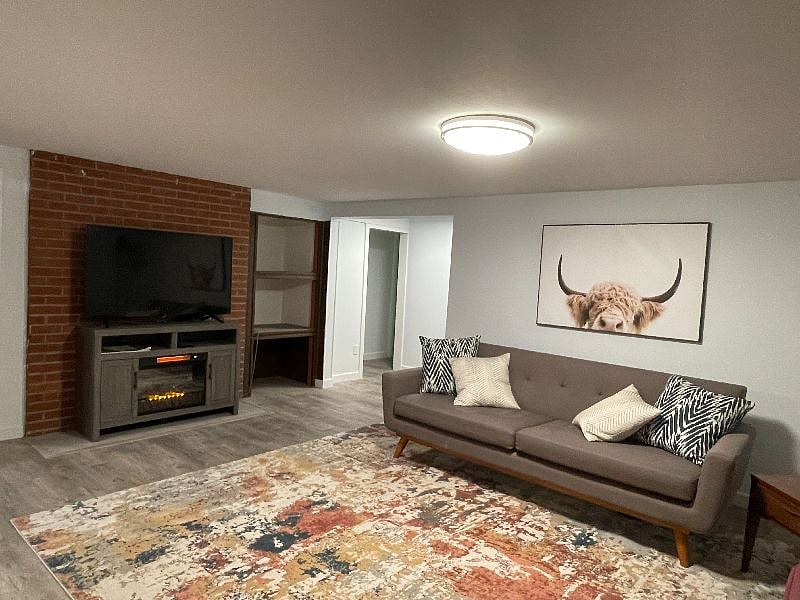 Furnished Finder property 449331_1 photo 4