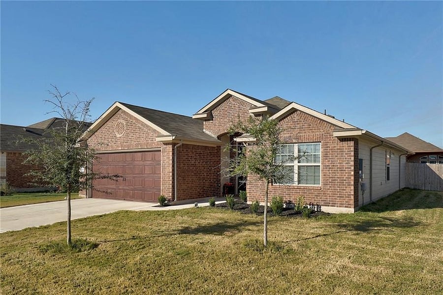 Furnished Finder property 449344_1 photo 3