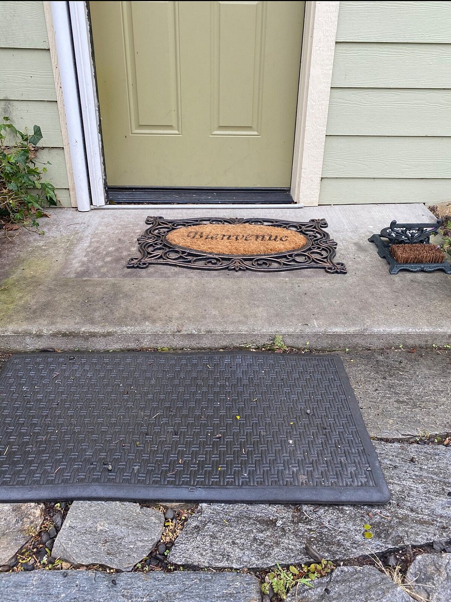 Furnished Finder property 449367_6 photo 16