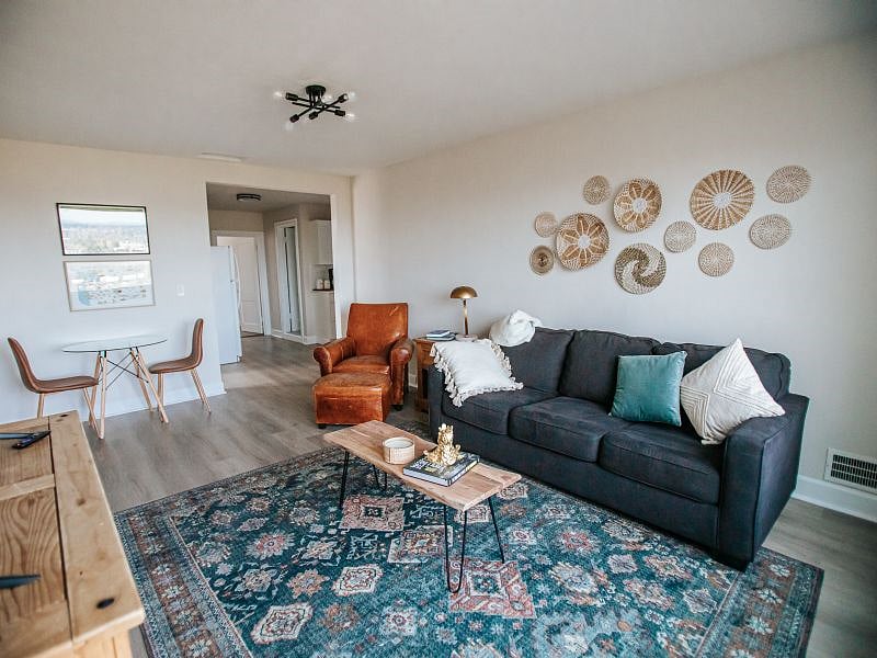 Furnished Finder property 449377_1 photo 2