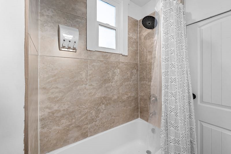 Furnished Finder property 449530_1 photo 15