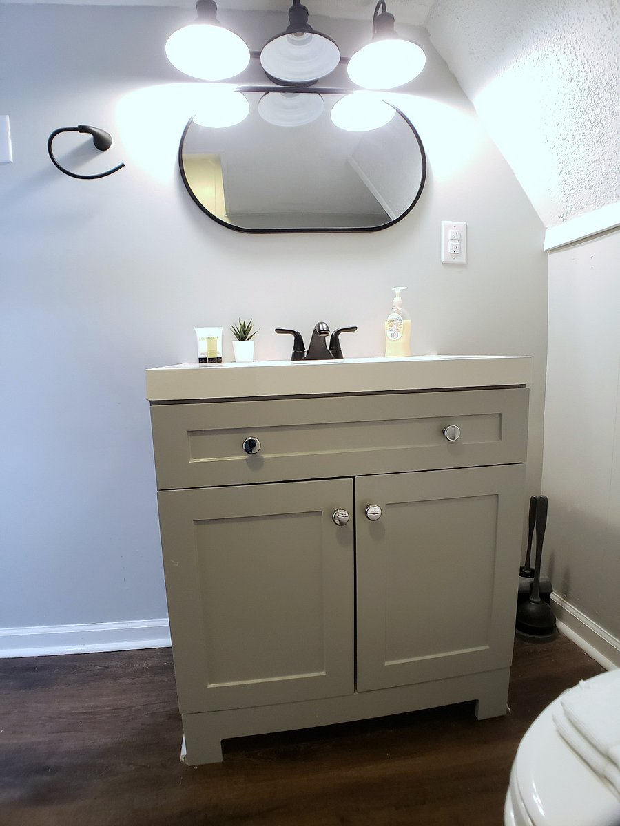 Furnished Finder property 449559_2 photo 8