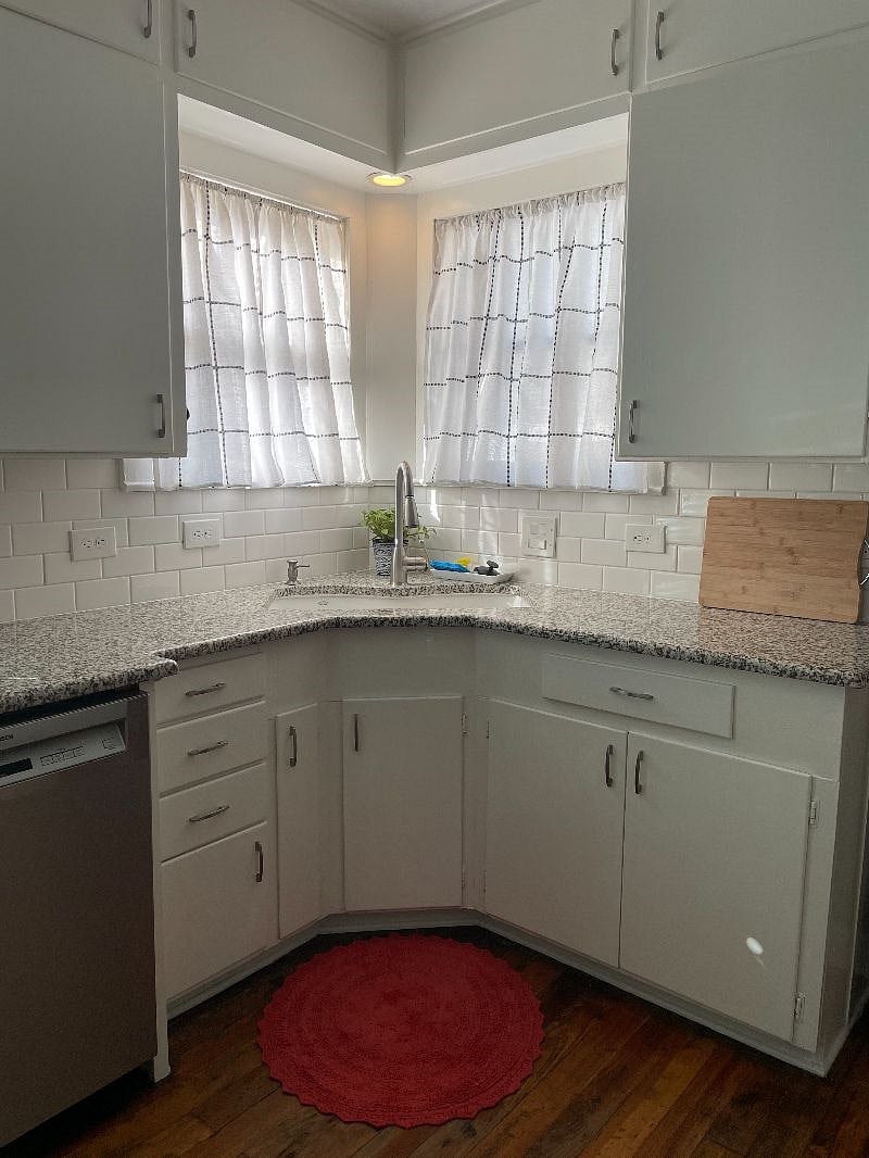 Furnished Finder property 449590_1 photo 10