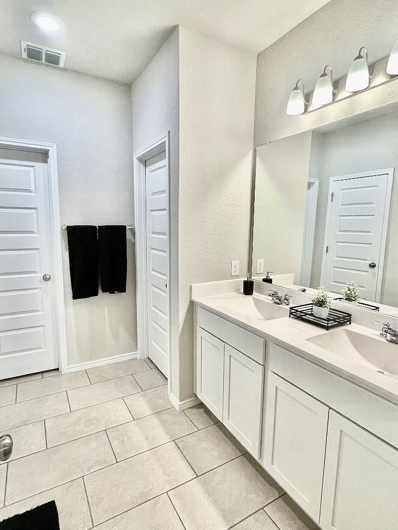 Furnished Finder property 449591_1 photo 9