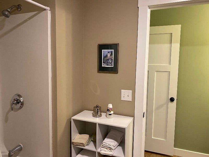 Furnished Finder property 449598_1 photo 11