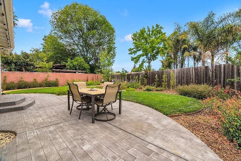 Furnished Finder property 449615_1 photo 9