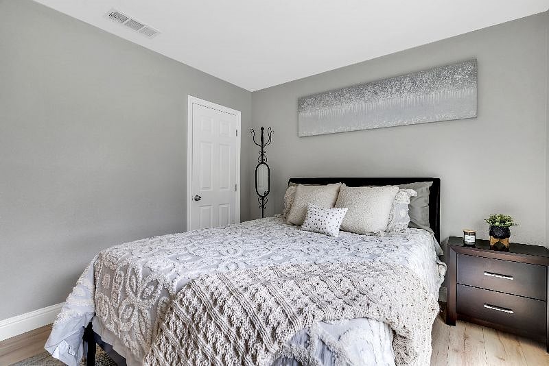 Furnished Finder property 449615_1 photo 25