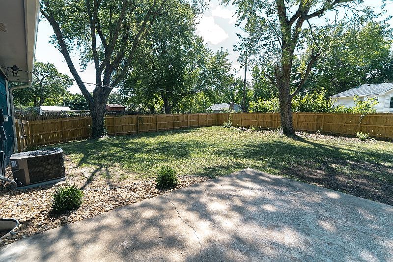Furnished Finder property 449660_1 photo 17