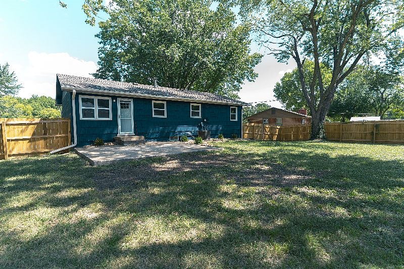 Furnished Finder property 449660_1 photo 18