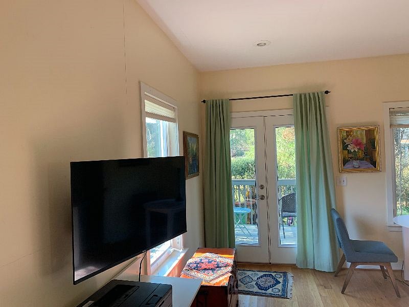 Furnished Finder property 449746_1 photo 3