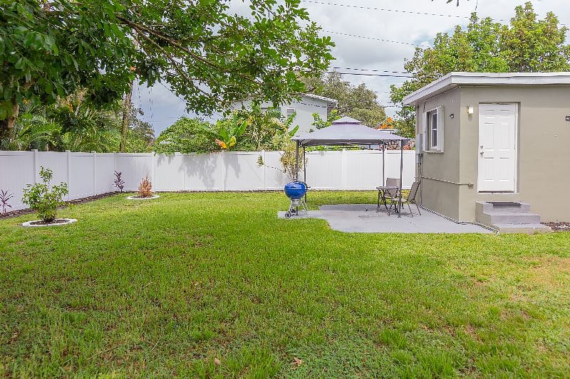 Furnished Finder property 449760_1 photo 9
