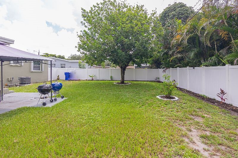 Furnished Finder property 449760_1 photo 21